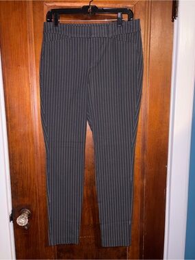 Old Navy Pixie Black Pinstripe Dress Pants
